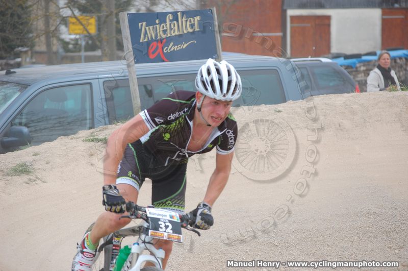 032_3-Pascal Hossay